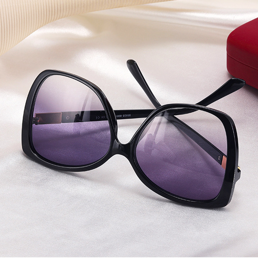 Paradise Oval Full-Rim Sunglasses