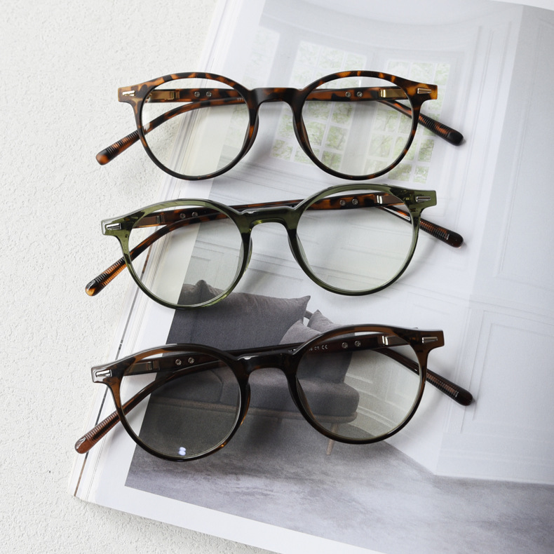 Movement Round Full-Rim Eyeglasses